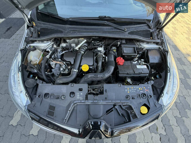 Рено Клио 2018 в Черновцах на Automoto.ua Серый Рено Клио, объемом двигателя 1.5 л и пробегом 281 тыс. км за 9400 $, фото 22 на Automoto.ua