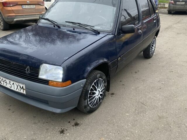 Синій Рено Кліо, об'ємом двигуна 1.2 л та пробігом 150 тис. км за 850 $, фото 1 на Automoto.ua