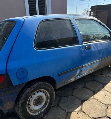 Синий Рено Клио, объемом двигателя 1.15 л и пробегом 470 тыс. км за 406 $, фото 3 на Automoto.ua