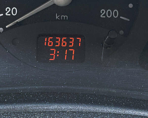 Синий Рено Клио, объемом двигателя 1.1 л и пробегом 162 тыс. км за 2450 $, фото 7 на Automoto.ua