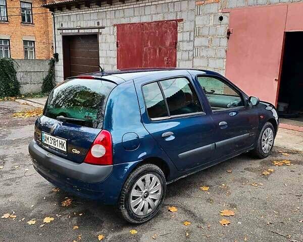 Рено Клио 2002 в Бердичеве на Automoto.ua Синий Рено Клио, объемом двигателя 1.39 л и пробегом 193 тыс. км за 4100 $, фото 4 на Automoto.ua