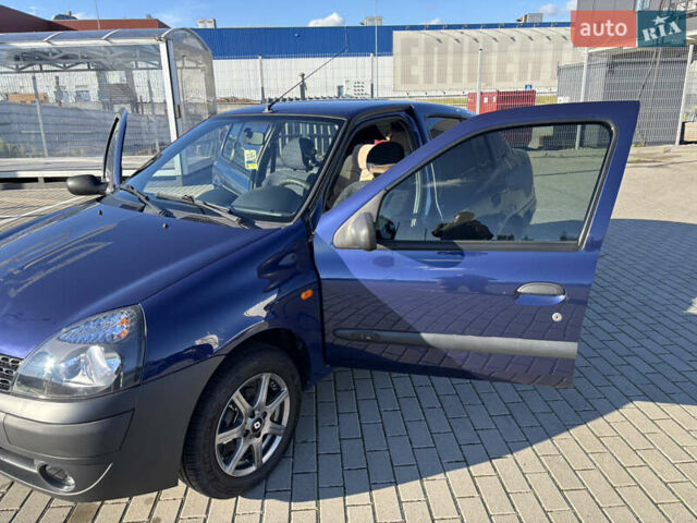 Синий Рено Клио, объемом двигателя 1.4 л и пробегом 272 тыс. км за 2700 $, фото 17 на Automoto.ua
