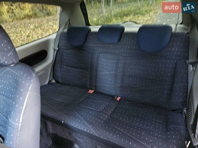 Синий Рено Клио, объемом двигателя 1.46 л и пробегом 230 тыс. км за 4500 $, фото 17 на Automoto.ua