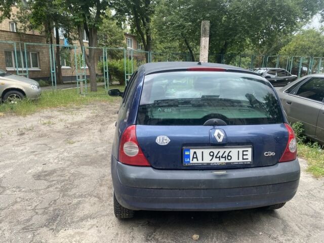 Синий Рено Клио, объемом двигателя 1.4 л и пробегом 295 тыс. км за 1000 $, фото 3 на Automoto.ua