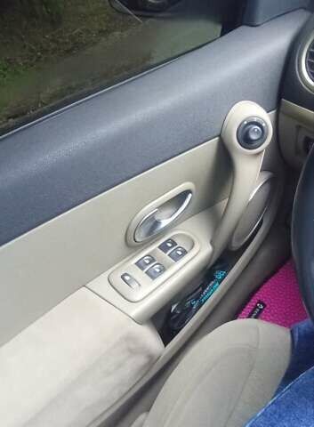 Синий Рено Клио, объемом двигателя 1.6 л и пробегом 132 тыс. км за 6500 $, фото 10 на Automoto.ua