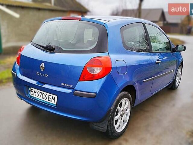 Синий Рено Клио, объемом двигателя 1.15 л и пробегом 258 тыс. км за 3700 $, фото 7 на Automoto.ua