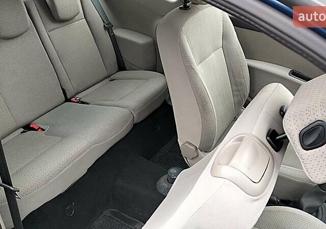 Синий Рено Клио, объемом двигателя 1.15 л и пробегом 258 тыс. км за 3700 $, фото 10 на Automoto.ua