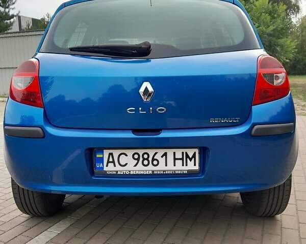 Синий Рено Клио, объемом двигателя 1.6 л и пробегом 181 тыс. км за 6100 $, фото 7 на Automoto.ua