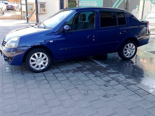 Синий Рено Клио, объемом двигателя 1.4 л и пробегом 185 тыс. км за 3500 $, фото 5 на Automoto.ua