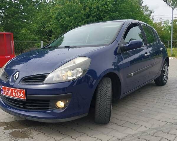Синій Рено Кліо, об'ємом двигуна 1.6 л та пробігом 141 тис. км за 4650 $, фото 18 на Automoto.ua
