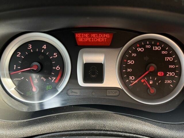 Синий Рено Клио, объемом двигателя 0 л и пробегом 206 тыс. км за 5200 $, фото 17 на Automoto.ua