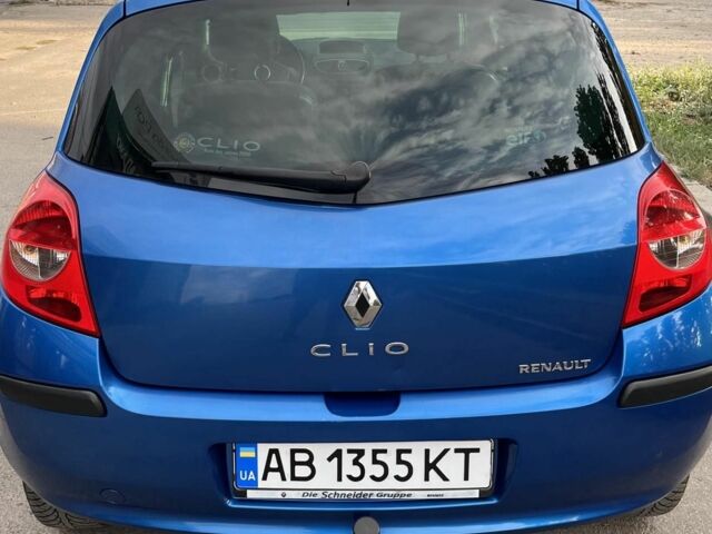 Синий Рено Клио, объемом двигателя 0 л и пробегом 206 тыс. км за 5200 $, фото 6 на Automoto.ua