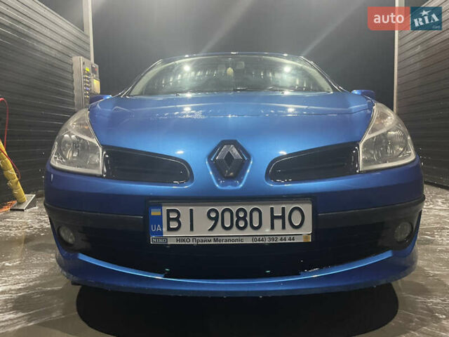 Рено Клио 2006 в Пирятине на Automoto.ua Синий Рено Клио, объемом двигателя 1.6 л и пробегом 198 тыс. км за 4700 $, фото 10 на Automoto.ua