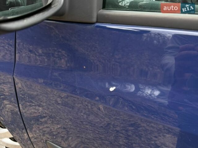 Синий Рено Клио, объемом двигателя 1.6 л и пробегом 133 тыс. км за 6500 $, фото 21 на Automoto.ua