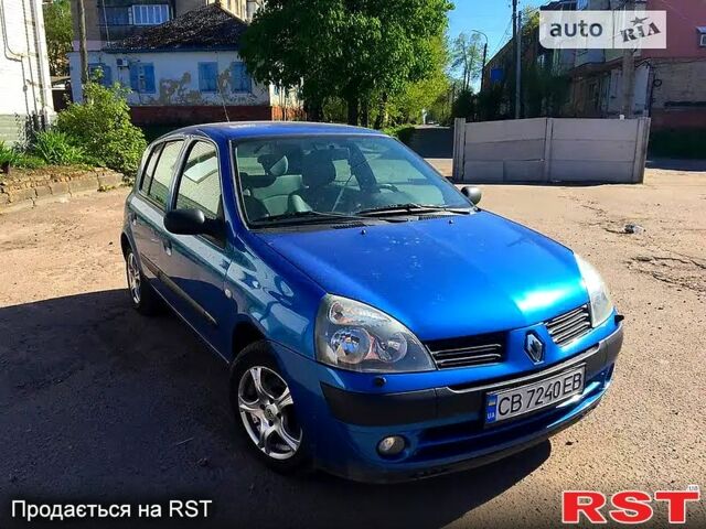 Синий Рено Клио, объемом двигателя 1.1 л и пробегом 190 тыс. км за 3790 $, фото 1 на Automoto.ua