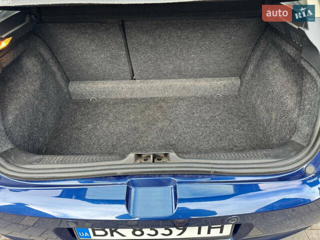 Синій Рено Кліо, об'ємом двигуна 1.6 л та пробігом 148 тис. км за 6100 $, фото 8 на Automoto.ua