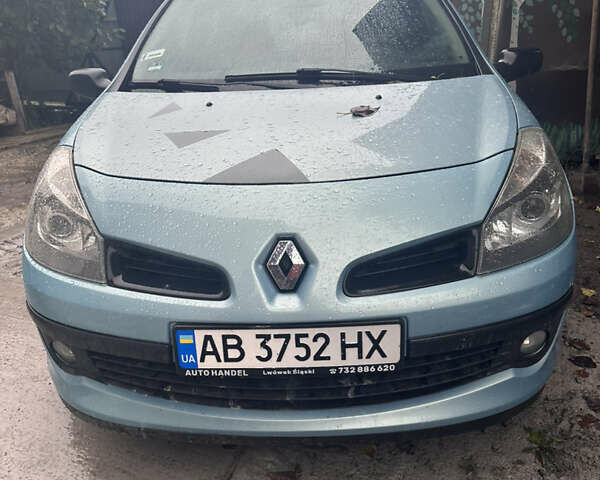 Синій Рено Кліо, об'ємом двигуна 1.15 л та пробігом 174 тис. км за 4000 $, фото 1 на Automoto.ua