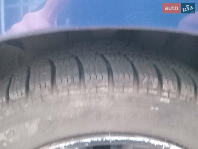 Синий Рено Клио, объемом двигателя 1.2 л и пробегом 299 тыс. км за 3000 $, фото 7 на Automoto.ua