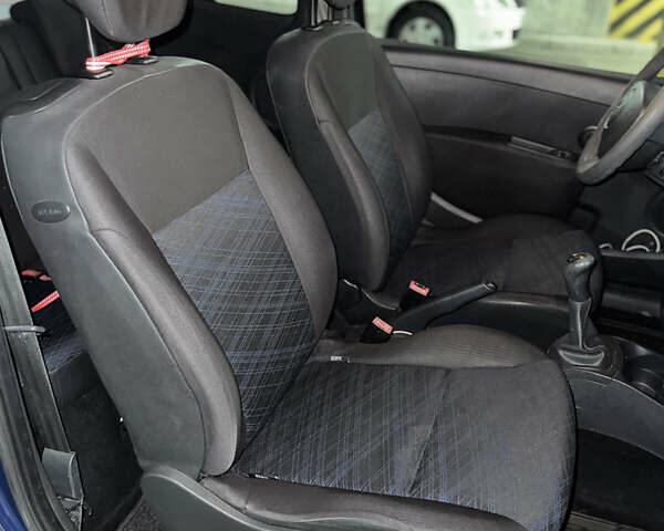 Синий Рено Клио, объемом двигателя 1.2 л и пробегом 181 тыс. км за 4100 $, фото 42 на Automoto.ua