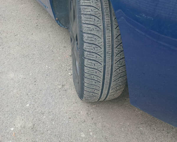 Синий Рено Клио, объемом двигателя 1.2 л и пробегом 299 тыс. км за 2999 $, фото 8 на Automoto.ua