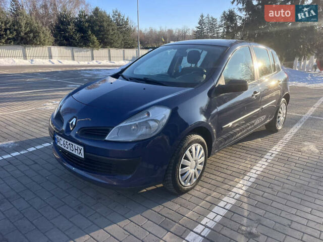 Синий Рено Клио, объемом двигателя 1.2 л и пробегом 222 тыс. км за 3800 $, фото 12 на Automoto.ua