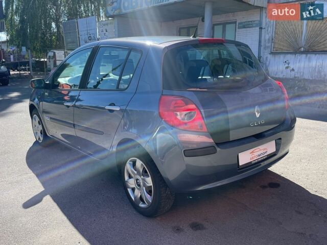 Синий Рено Клио, объемом двигателя 1.15 л и пробегом 123 тыс. км за 5800 $, фото 4 на Automoto.ua