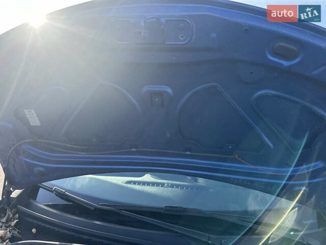 Синий Рено Клио, объемом двигателя 1.15 л и пробегом 195 тыс. км за 4900 $, фото 33 на Automoto.ua