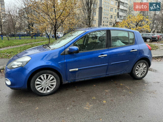 Синий Рено Клио, объемом двигателя 1.2 л и пробегом 195 тыс. км за 4900 $, фото 3 на Automoto.ua