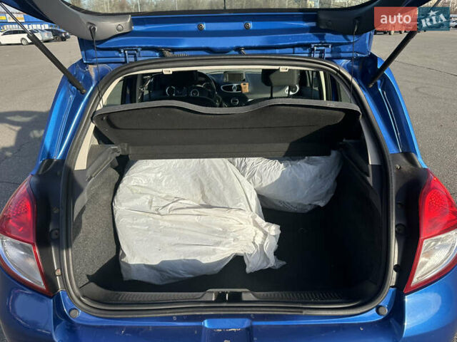 Синий Рено Клио, объемом двигателя 1.15 л и пробегом 195 тыс. км за 4900 $, фото 21 на Automoto.ua