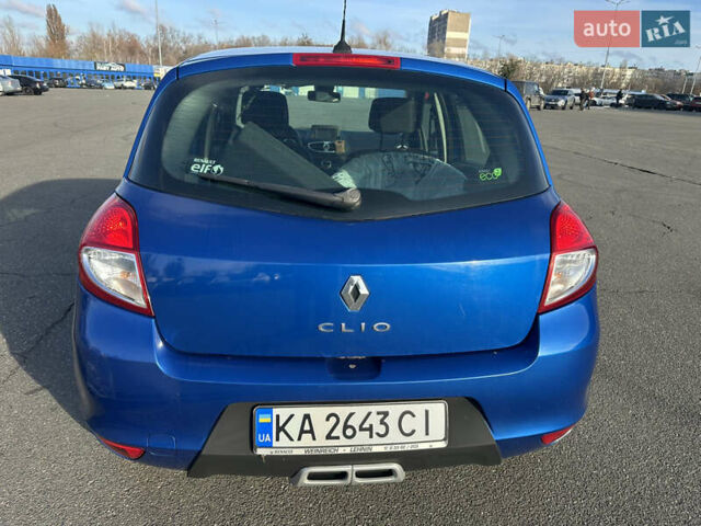 Синий Рено Клио, объемом двигателя 1.15 л и пробегом 195 тыс. км за 4900 $, фото 8 на Automoto.ua