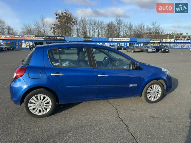 Синий Рено Клио, объемом двигателя 1.15 л и пробегом 195 тыс. км за 4900 $, фото 6 на Automoto.ua