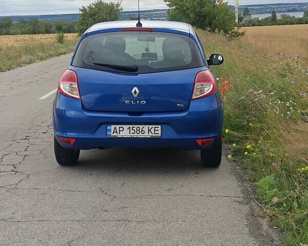 Синий Рено Клио, объемом двигателя 1.15 л и пробегом 178 тыс. км за 6500 $, фото 9 на Automoto.ua