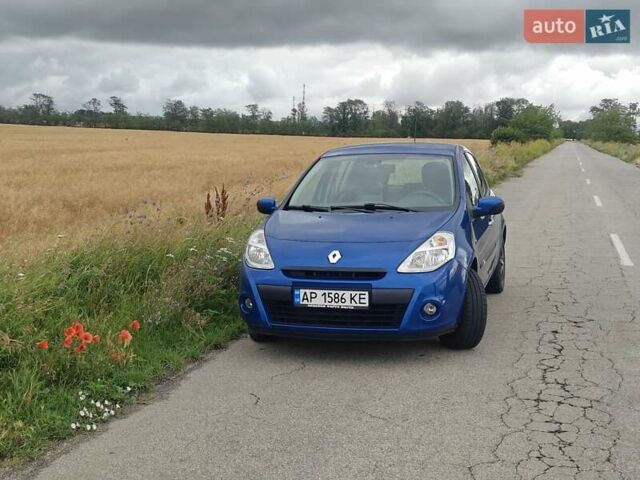 Синий Рено Клио, объемом двигателя 1.15 л и пробегом 178 тыс. км за 6500 $, фото 3 на Automoto.ua