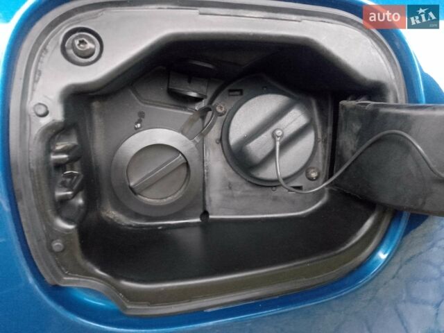 Синій Рено Кліо, об'ємом двигуна 1.15 л та пробігом 253 тис. км за 4999 $, фото 12 на Automoto.ua