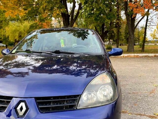 Синий Рено Клио, объемом двигателя 1.4 л и пробегом 0 тыс. км за 3000 $, фото 1 на Automoto.ua