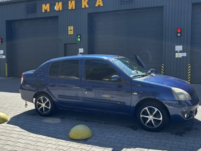 Синий Рено Клио, объемом двигателя 1.4 л и пробегом 176 тыс. км за 3500 $, фото 2 на Automoto.ua