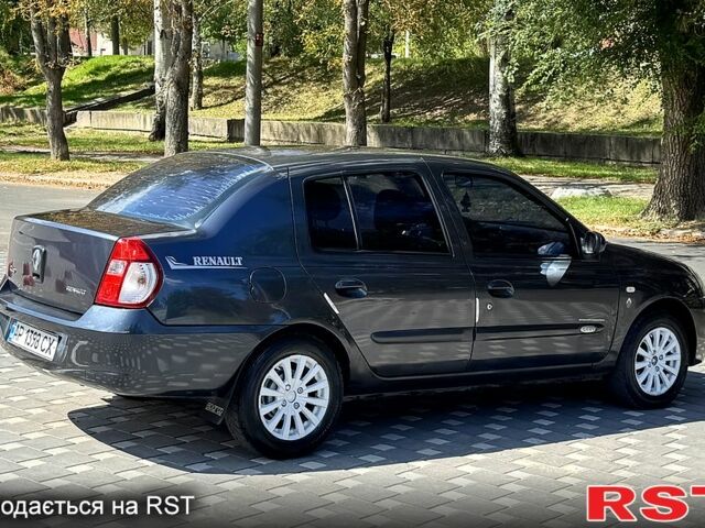 Синий Рено Клио, объемом двигателя 1.4 л и пробегом 243 тыс. км за 2850 $, фото 1 на Automoto.ua