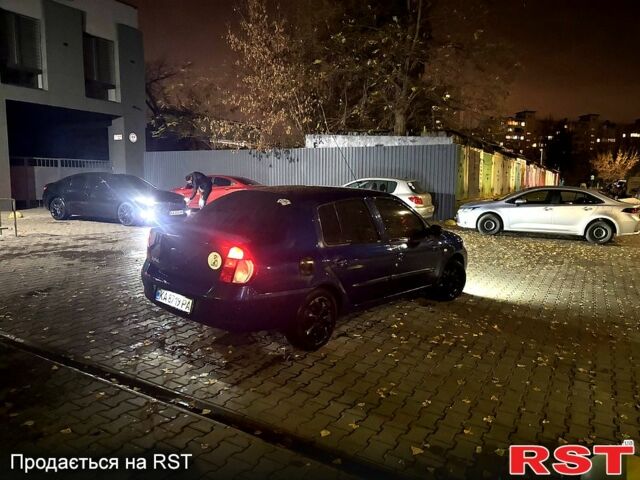 Синий Рено Клио, объемом двигателя 1.4 л и пробегом 183 тыс. км за 3500 $, фото 6 на Automoto.ua