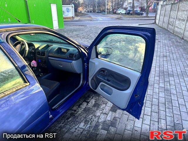 Синій Рено Кліо, об'ємом двигуна 1.4 л та пробігом 190 тис. км за 3099 $, фото 7 на Automoto.ua