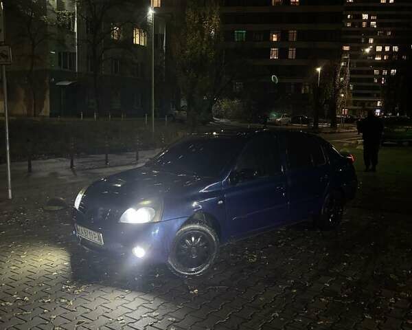 Синий Рено Клио, объемом двигателя 1.4 л и пробегом 2 тыс. км за 3500 $, фото 20 на Automoto.ua