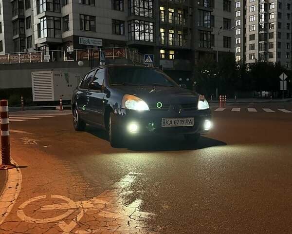 Синий Рено Клио, объемом двигателя 1.4 л и пробегом 2 тыс. км за 3500 $, фото 11 на Automoto.ua