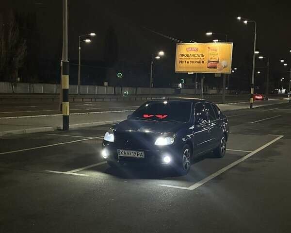 Синий Рено Клио, объемом двигателя 1.4 л и пробегом 2 тыс. км за 3500 $, фото 13 на Automoto.ua