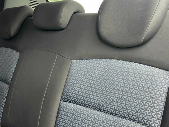 Синій Рено Кліо, об'ємом двигуна 1.4 л та пробігом 211 тис. км за 3400 $, фото 19 на Automoto.ua