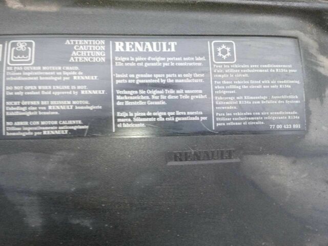 Синій Рено Кліо, об'ємом двигуна 1.2 л та пробігом 353 тис. км за 750 $, фото 10 на Automoto.ua