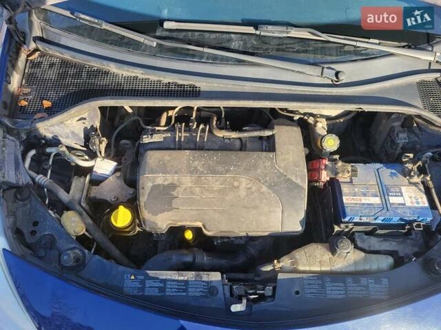 Синій Рено Кліо, об'ємом двигуна 1.2 л та пробігом 280 тис. км за 3900 $, фото 15 на Automoto.ua