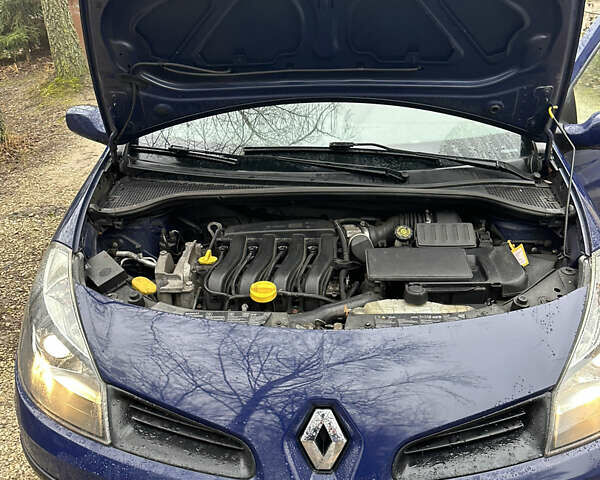 Синій Рено Кліо, об'ємом двигуна 1.6 л та пробігом 137 тис. км за 5800 $, фото 32 на Automoto.ua