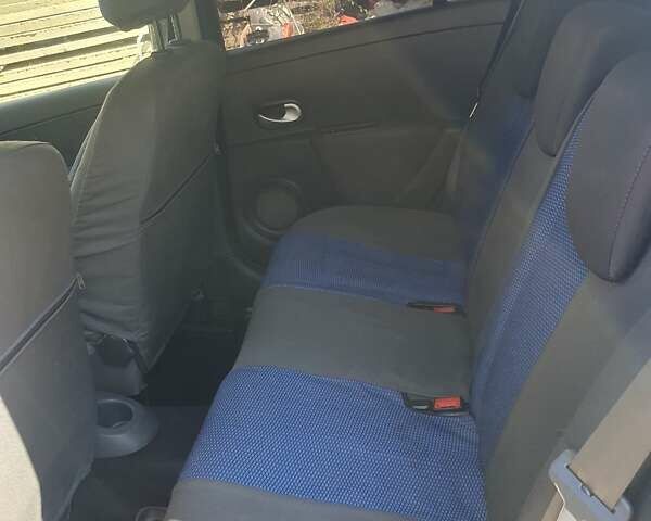 Синий Рено Клио, объемом двигателя 1.5 л и пробегом 242 тыс. км за 5500 $, фото 3 на Automoto.ua