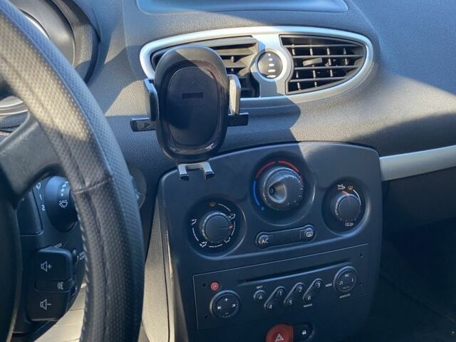 Синий Рено Клио, объемом двигателя 1.1 л и пробегом 281 тыс. км за 4400 $, фото 6 на Automoto.ua