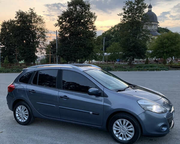 Синий Рено Клио, объемом двигателя 1.2 л и пробегом 166 тыс. км за 5500 $, фото 1 на Automoto.ua