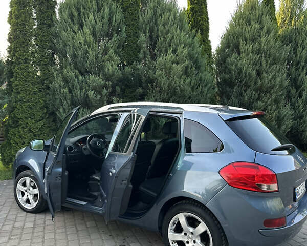 Синий Рено Клио, объемом двигателя 1.6 л и пробегом 182 тыс. км за 5950 $, фото 37 на Automoto.ua
